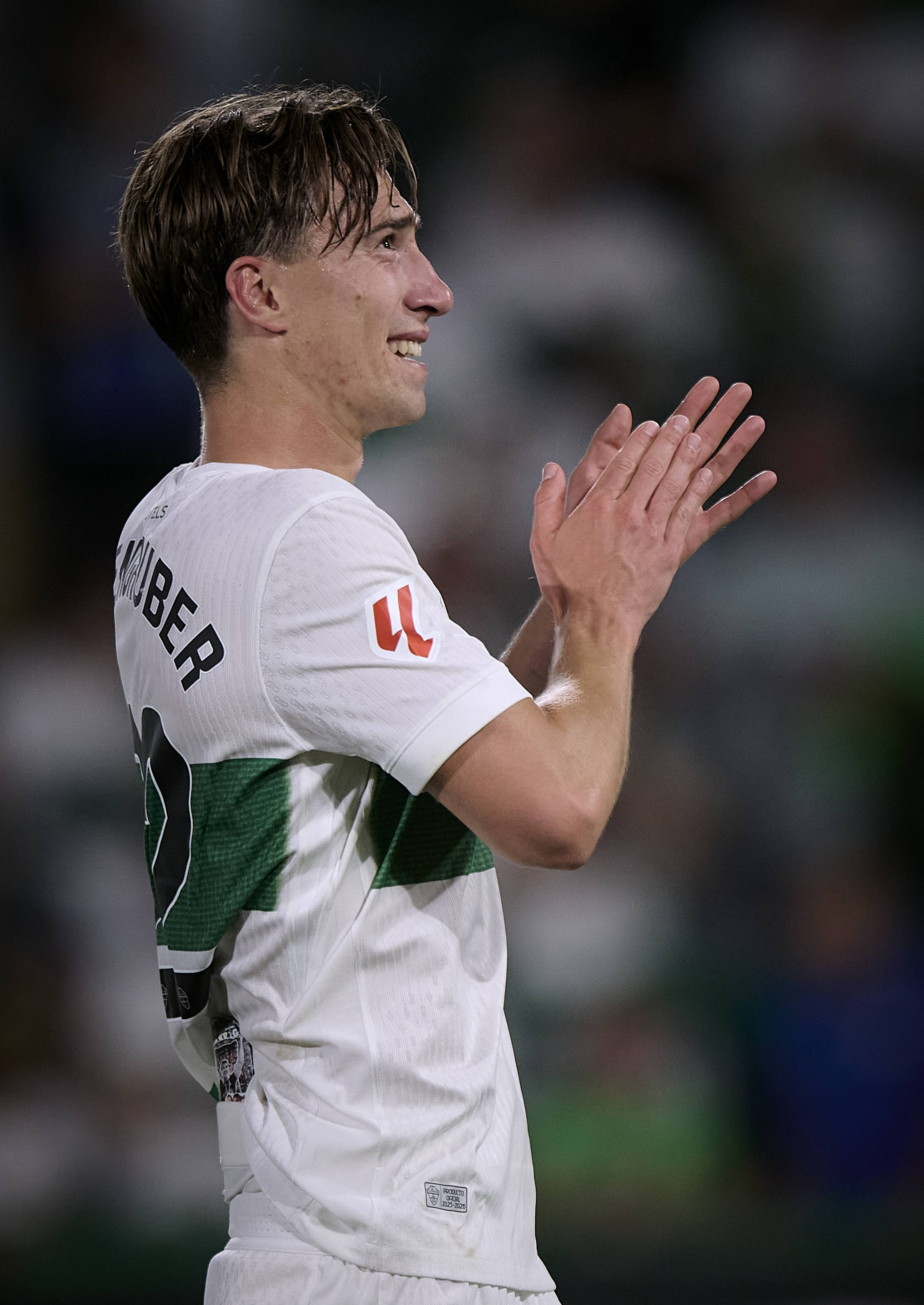 （体育）足球——西甲：埃尔切胜马德里竞技