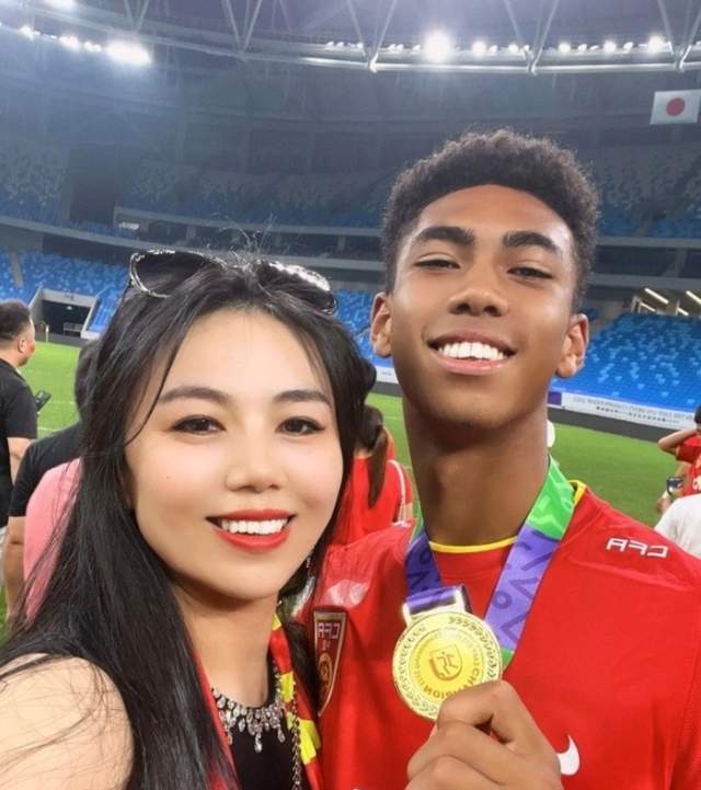 拯救天才！辽宁铁人100万签“中国范戴克”：曾因纪律被开除